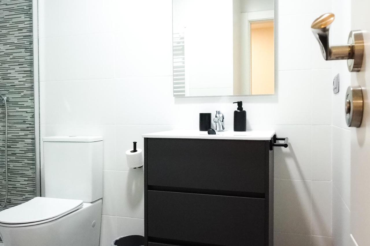 Elegante Apartamento Laud1 - Nuevo/Familia/Wifi/Tv Валадоид Екстериор снимка